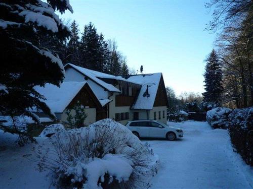 Ferienhaus - 11 Personen -  - Jägerhausstraße - 02736 - Oppach