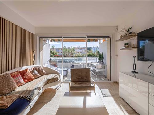 Holiday apartment - 4 persons -  - 06400 - Cannes