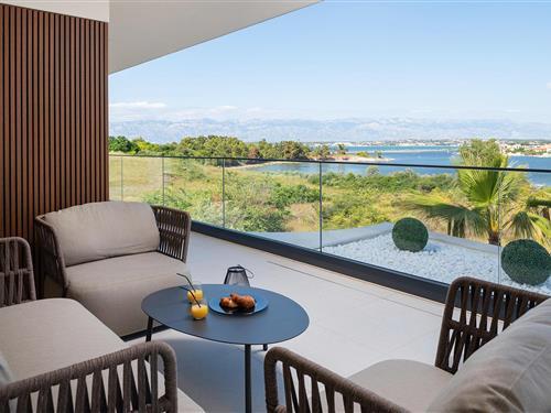 Feriehus - 8 personer -  - Put Lapta - 23232 - Nin