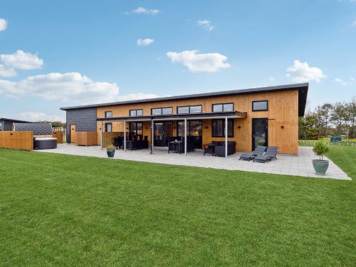 Sommerhus - 10 personer -  - Dyrehaven - Øster Hurup - 9560 - Hadsund