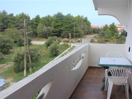 Holiday Home/Apartment - 5 persons -  - Dobropoljana - 23264 - Dobropoljana