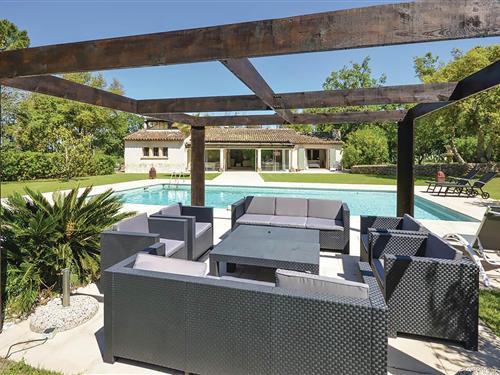 Ferienhaus - 8 Personen -  - 83490 - Le Muy