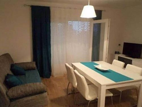 Ferieleilighet - 4 personer -  - 23273 - Ugljan