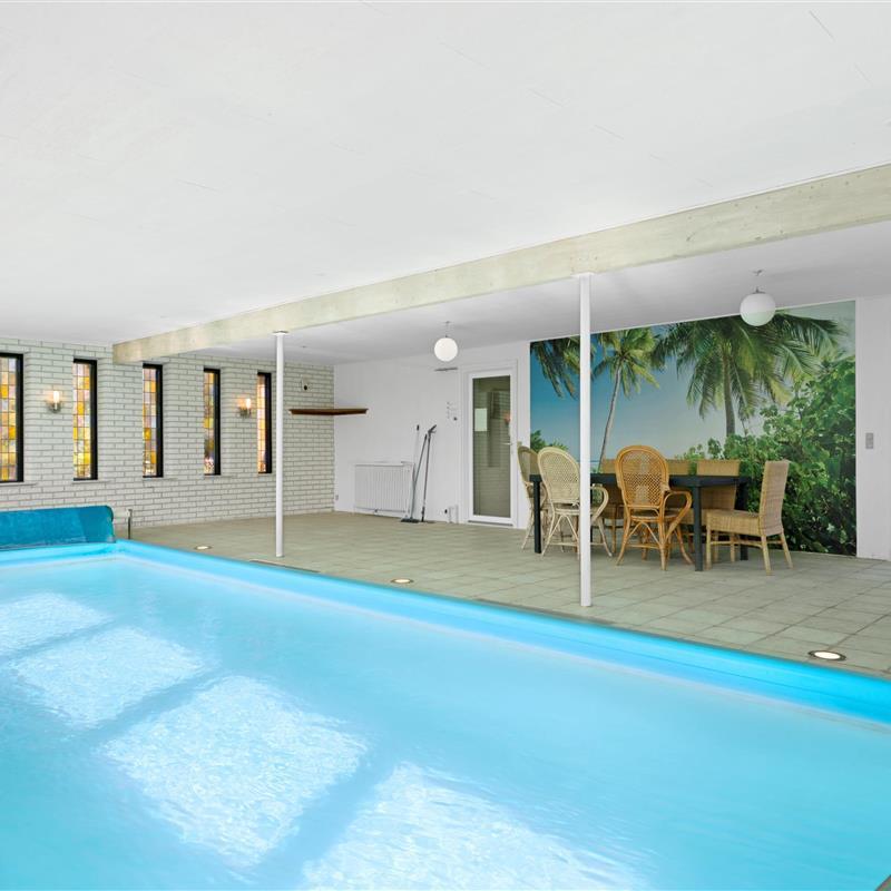 Sommerhus - 12 personer -  - Sdr. Ringvej - 9480 - Løkken