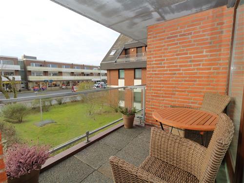 Holiday Home/Apartment - 2 persons -  - Hauptstraße - 25996 - Wenningstedt-Braderup Auf