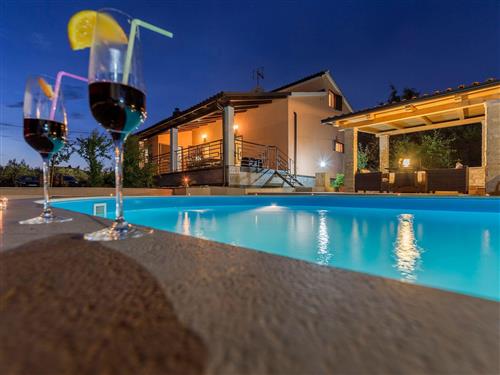 Holiday home - 10 persons -  - Pula/Vodnjan - vodnjan