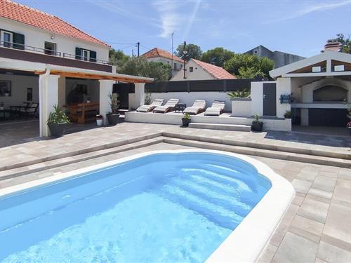 Sommerhus - 4 personer -  - Rakusici - Trogir - 21216 - Ljubitovica