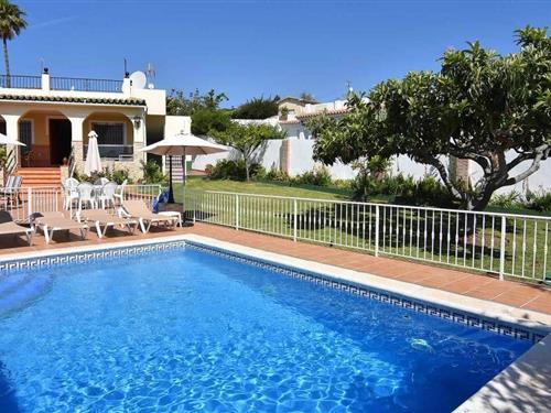 Feriehus / leilighet - 6 personer -  - 29780 - Nerja