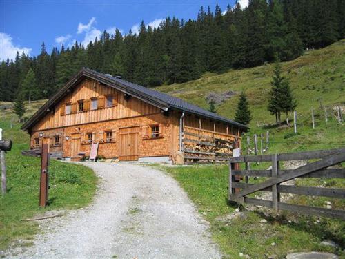 Holiday Home/Apartment - 8 persons -  - 5661 - Rauris