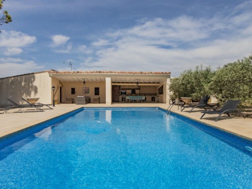 Holiday home - 6 persons -  - 84160 - Vaugines