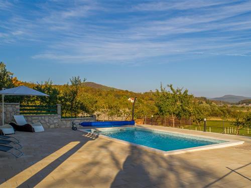Holiday home - 5 persons -  - Svica - Lika-Svica - 53220 - Otocac