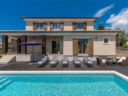 Holiday home - 12 persons -  - Butkovici - 52342 - Juršici