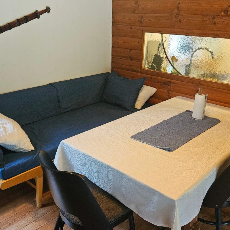  - 7 personer -  - Färjan - 77499 - Hedemora