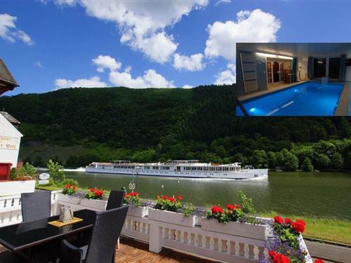 Holiday home - 12 persons -  - 56841 - Traben-Trarbach