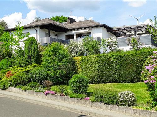 Ferielejlighed - 3 personer -  - Desbergstraße - 35685 - Dillenburg