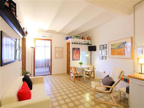 Holiday Home/Apartment - 3 persons -  - Barcelona - 08013