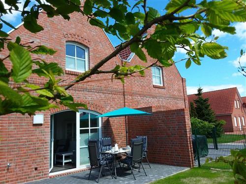 Holiday Home/Apartment - 6 persons -  - Aalring - 26736 - Greetsiel