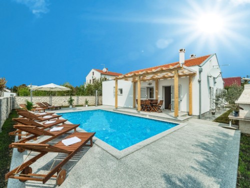 Ferienhaus - 8 Personen -  - 23233 - Privlaka