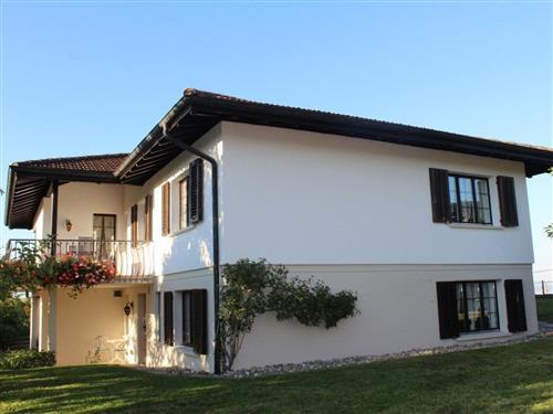 Ferieleilighet - 12 personer -  - Altnau - 8595