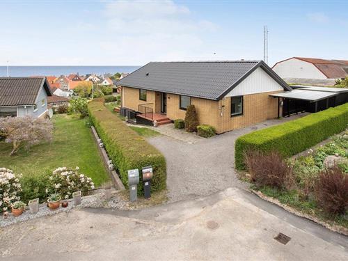 Sommerhus - 6 personer -  - I Bakkerne - Nexø - 3740 - Svaneke