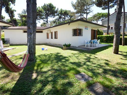Sommerhus - 7 personer -  - Lignano Pineta - 33054