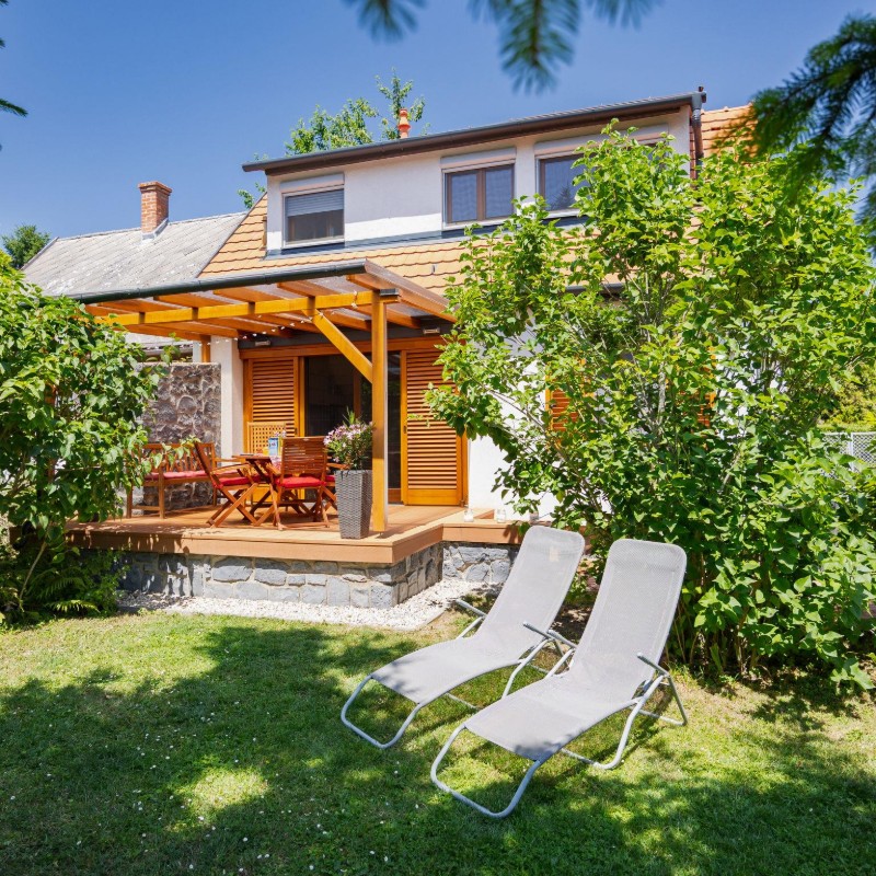 Sommerhus - 6 personer -  - 8243 - Balatonakali