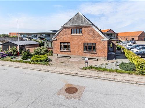 Sommerhus - 12 personer -  - Stationsvej - 7755 - Bedsted