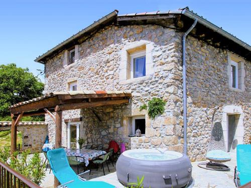 Ferienhaus - 7 Personen -  - Chemin du Grand Val - 07380 - Pont De Labeaume