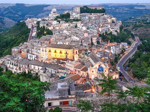 Ferielejlighed - 4 personer -  - Via Armando Diaz - 97100 - Ragusa