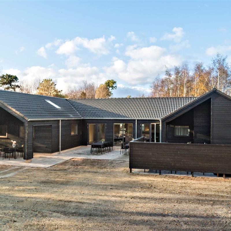 Sommerhus - 20 personer -  - Elmestien - Marielyst - 4872 - Idestrup