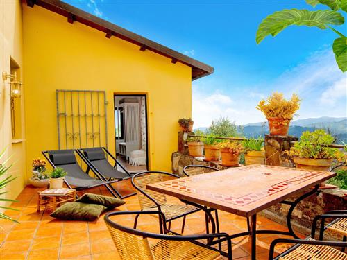 Fritidshus - 5 personer -  - Montedivalli - 54010