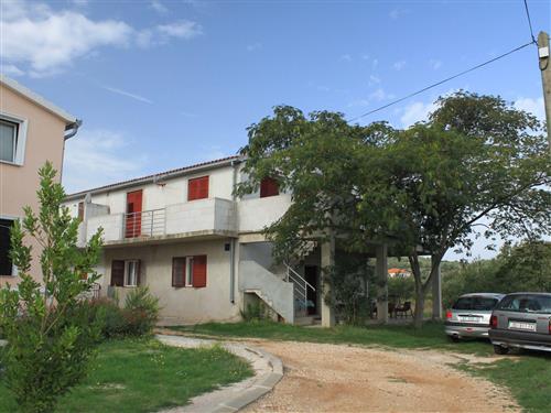 Holiday apartment - 3 persons -  - Ante Starcevica 9, Mrljane - 23264 - Nevidane