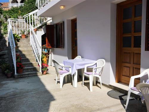 Holiday Home/Apartment - 3 persons -  - Zaton Veliki - 20235 - Zaton Veliki