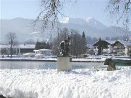 Ferienwohnung - 2 Personen -  - Adrian-Stoop-Straße - 83707 - Bad Wiessee