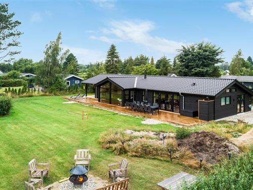 Sommerhus - 9 personer -  - Irisvej - Falster - 4873 - Væggerløse