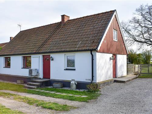 Holiday Home/Apartment - 5 persons -  - Högestavägen - Ystad/Sövestad - 271 95 - Ystad