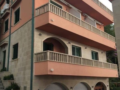 Ferienwohnung - 4 Personen -  - Izbitac - 21328 - Drasnice
