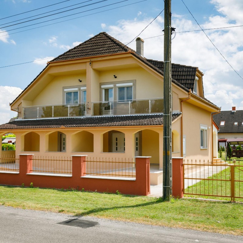 Ferielejlighed - 5 personer -  - 8647 - Balatonmariafurdo