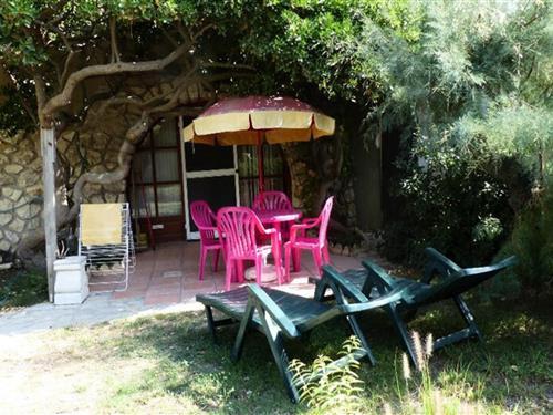 Holiday Home/Apartment - 2 persons -  - 13460 - Saintes-Maries-De-La-Mer