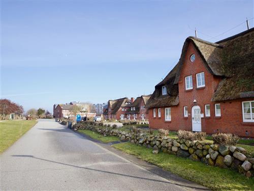 Holiday home - 7 persons -  - Am Kurhaus - 25845 - Nordstrand
