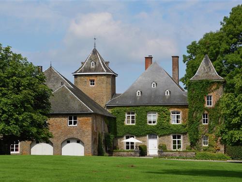 Slott / Borg - 16 personer -  - 6600 - Bastogne