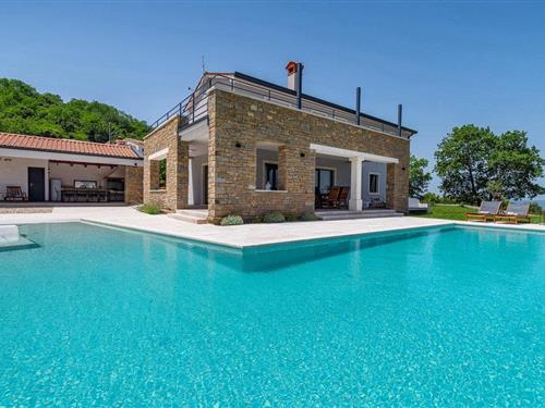 Feriehus - 12 personer -  - Kascerga - 52000 - Pazin