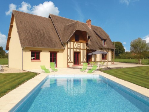 Holiday home - 8 persons -  - La Croupte - 14140 - La Croupte