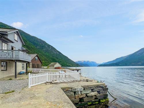 Sommerhus - 10 personer -  - Tjoflotvegen - Hardanger - 5734 - Vallavik