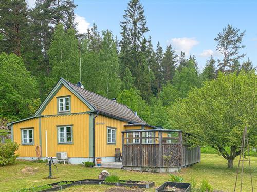 Holiday Home/Apartment - 6 persons -  - Tenbäcken Kärrstugan - Tranås/Jönköping/Boxholm/Aneby - 573 91 - Tranås