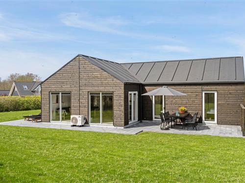 Sommerhus - 8 personer -  - Søbakken - Tårup - 5871 - Frørup