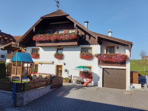 Ferielejlighed - 4 personer -  - Holzhauser Straße - 83454 - Anger