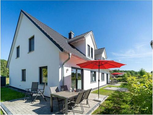 Holiday Home/Apartment - 6 persons -  - 18556 - Breege, Ostsee, Rügen, Wi