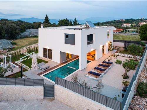 Holiday home - 10 persons -  - Put Njivica - Brac - Skrip - 21400 - Skrip