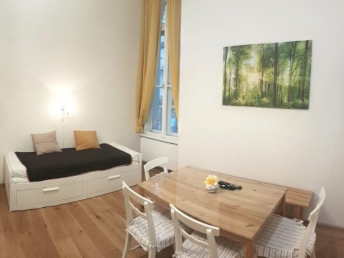 Holiday apartment - 7 persons -  - Eßlinggasse - 1010 - Wien